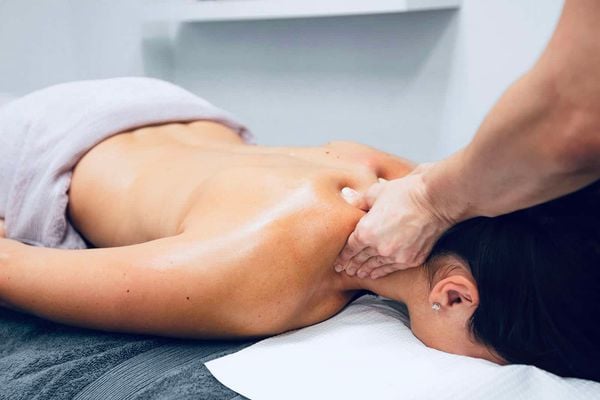 Các loại liệu pháp mát xa trị liệu phổ biến hiện nay