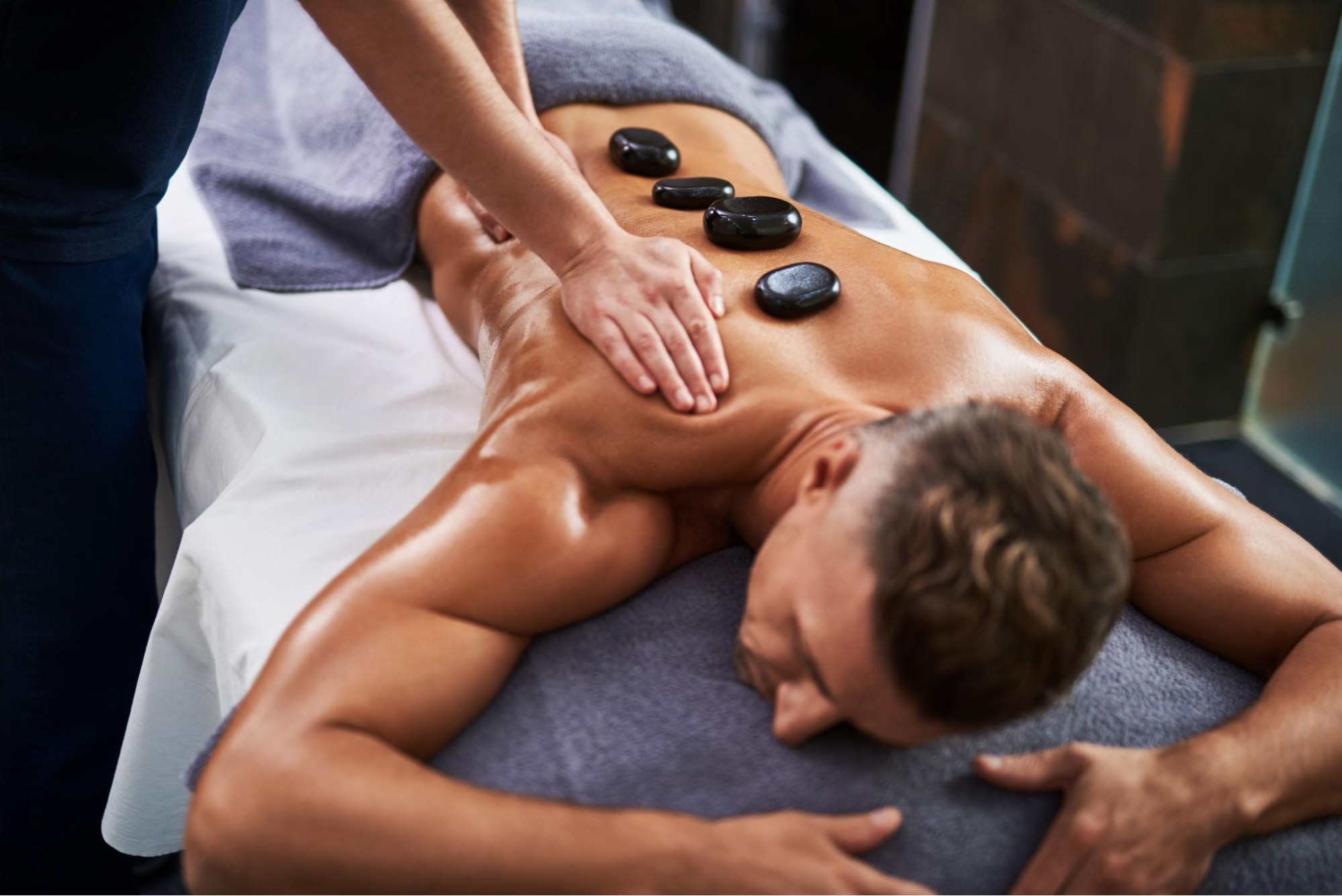 Có nên đặt lịch massage trước không?