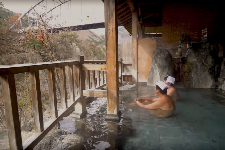 Tại sao phái mạnh nên chọn trải nghiệm massage Onsen tại Massage Titan?