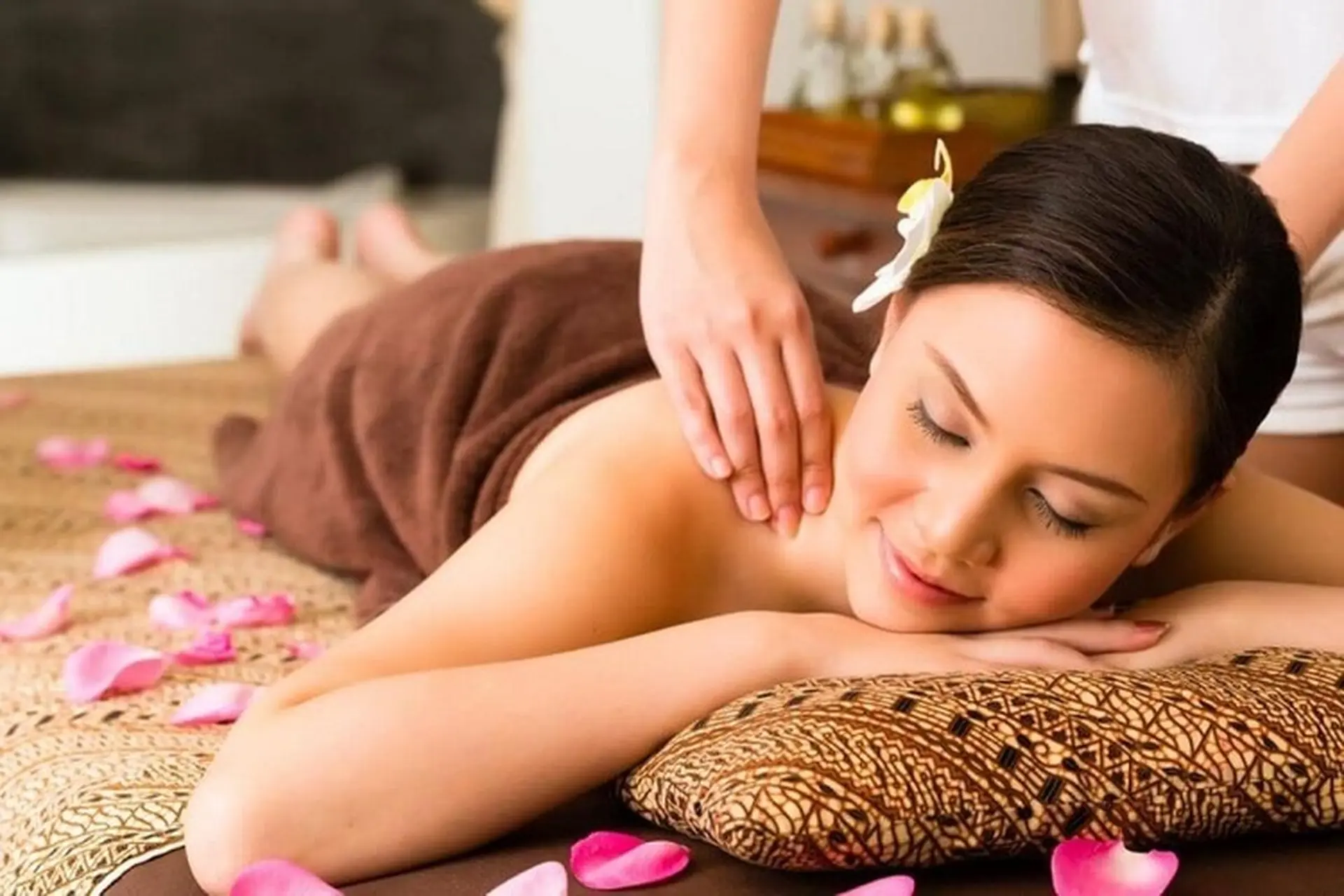 Massage dưỡng sinh là gì?